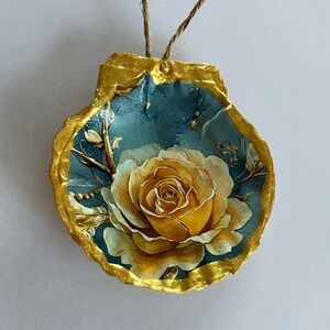 Handcrafted Shell Ornament Floral Gold Decoupage